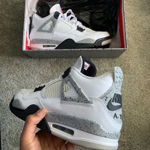Jordan 4